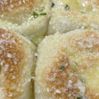 Garlic Bread With Marinara · 