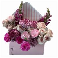 Sending Love Floral Arrangement · Beautiful Fresh Flower in an envelope box, flowers arrangement may slightly differ from pict...