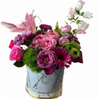Deluxe Spring Arrangement Bouquet · This beautiful spring arrangement is composed of an assortment of bright beautiful spring fl...