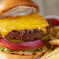 Southern Single Burger · Bo beef patty, lettuce, tomato mayonnaise, onion, pickle.