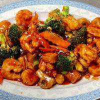 Hunan Shrimp · (Medium spicy). Jumbo Shrimp sauteed with baby corn, broccoli, carrots and mushrooms in hot ...