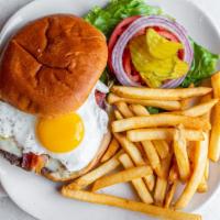 Royal Burger · Applewood smoked bacon, pepper jack cheese and mayo topped with a sunny side up egg.