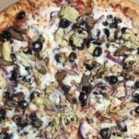 Vamos Pizza · Black Olives, Mushrooms, Red Onions, Artichokes, and Capers.