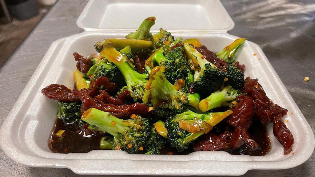 Broccoli · choice of protein with broccoli and scallions in brown sauce