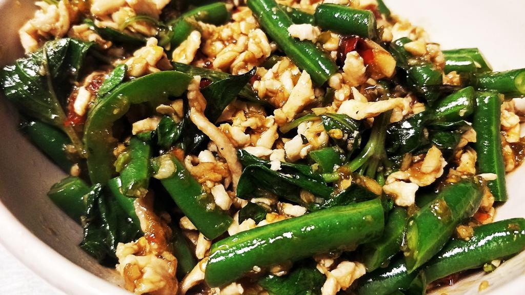 Amazing Green Beans · Spicy. Your choice of seafood stir-fried w/ green beans in Mam’s special very hot & spicy sauce (Thai chili, garlic, basil & herbs).