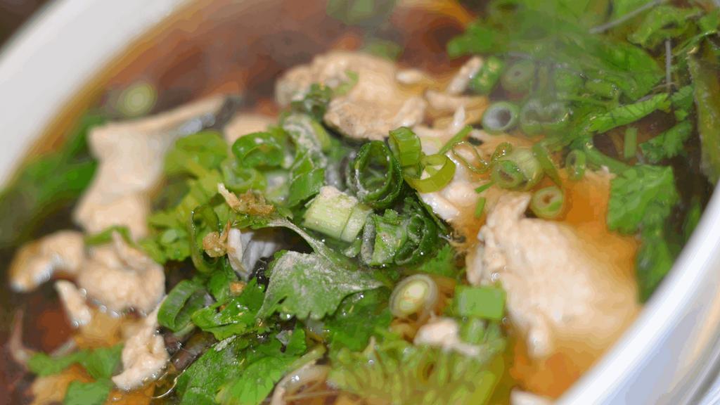 Guay Teaw Gai Toon · Your choice of (Rice stick noodle or Flat rice noodle) w/ fresh chicken breast slices & Chinese mushrooms in light brown & five spices chicken mushroom stock.