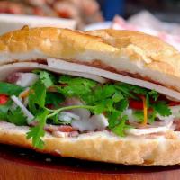 Coldcut&Jampon Sandwich · Coldcut like ham, jampon make from pork.