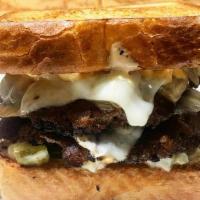 *Texas Patty Melt · Texas toast, (2) 3.5oz smash patties, topped with sauteed onions, (2) swiss cheese slices, d...