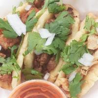 5 Mini Chalupas · 5 mini chalupas topped with grilled onions and cilantro, only 1 protein option.