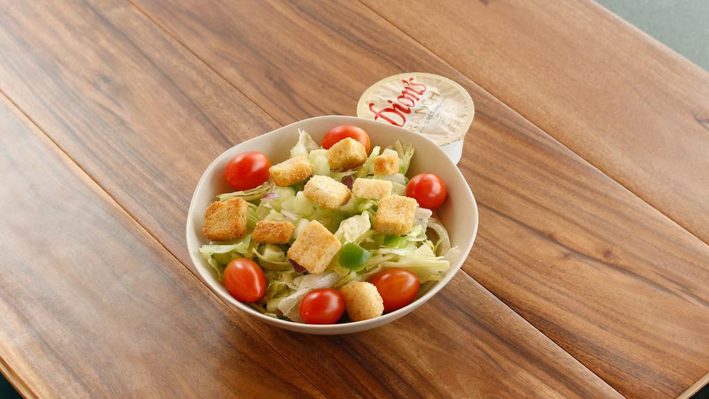 Tossed · Fresh lettuce, tomatoes, mix and croutons.