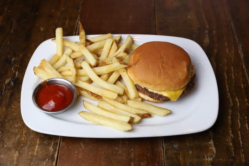 Cheeseburger · Bacon-onion jam, raclette, pickle, lettuce, tomato,
creole mustard mayo, fries.  Consuming raw or undercooked meat and seafood may increase your risk of food born illness.