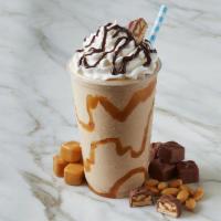 Snickers Shake · 20 oz