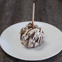 Reese'S Apple · Green granny smith apple, caramel, mixture of white confection and peanut butter, Reese's pe...