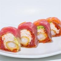 Samurai Roll (8Pcs) · shrimp tempura, spicy tuna, crabmeat, cucumber / salmon, tuna, wrapped in rice paper, garlic...