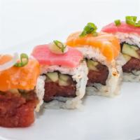 Sunny Combo · Sunny Roll-Spicy tuna, Cucumber / Salmon, Tuna on top + California Roll + Garden Salad