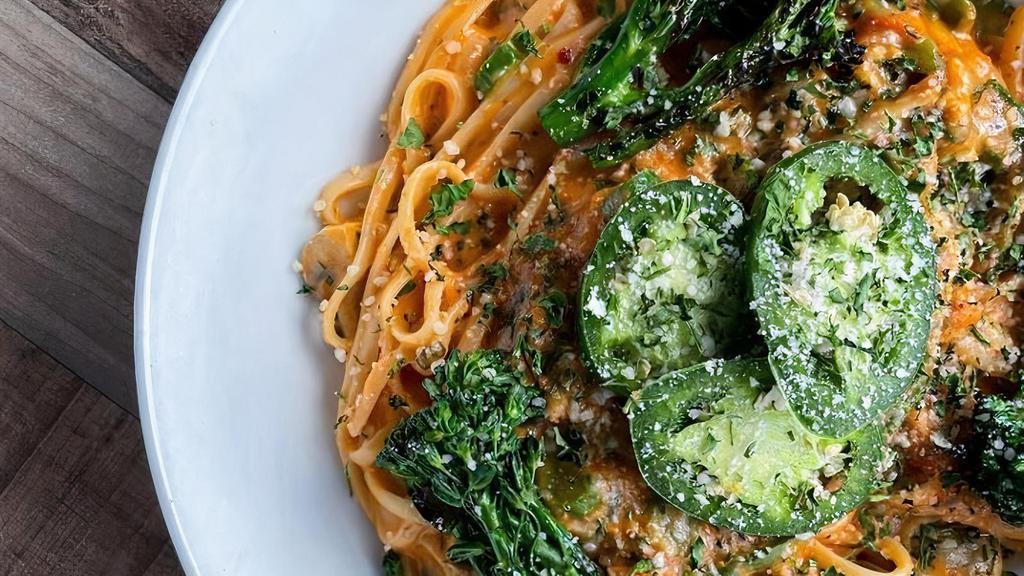 Jalapeño Pasta · Fettuccine pasta in our creamy jalapeño-tomato sauce with mushrooms, fresh jalapenos, and broccolini. Vegetarian. Substitute gluten-free pasta for $2