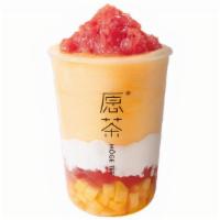 Yogurt Mango Tea 芒芒厚奶酪 · Mango tea slush with white boba, mango diced and yogurt
