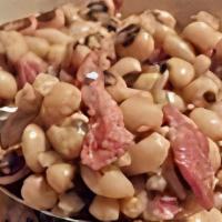 Blackeyed Peas · Aunt Ollie's Specialty Southern Styled Black Eyed Peas!