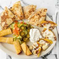 Sample Plate · Four pieces of chicken flautas, four pieces of beef quesadilla, four chicken fajita nachos, ...