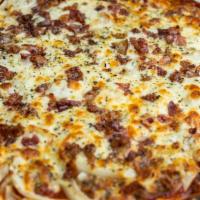 Meat Classic · Pepperoni, sausage, Canadian bacon, ground beef. 3160-7620 cal.
