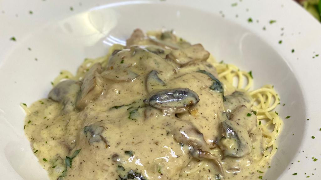 Veal Venezia
 · Cooked veal sautéed with mushrooms, shallots and dill, in our brandy cream sauce. Served with pasta.