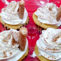 French Vanilla · French Vanilla Cupcakes Topped with Cinnamon & French Vanilla Wafers