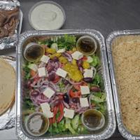 Family Pack For 5 · Feeds Family of 5
Includes: 1 pound choice of meat, pita, rice pilaf, greek salad, and tzatz...