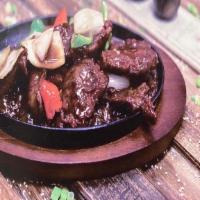 Beef With Black Pepper Sauce · 