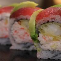 Geisha Roll · Spicy. Raw. (IN - Shrimp tempura, crabmeat) ,  
(Out - Tuna, avocado and 4 sauces on top)

C...