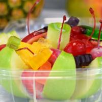 Manzana Dulce · Green apple, mango, strawberries, cherries, gummies and La Lechera.