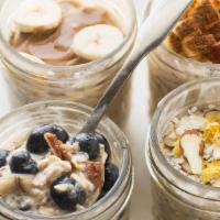 Vegan Gluten Free Overnight Oats · vegan GF oats+banana+almond mylk+cinnamon+vanilla+agave