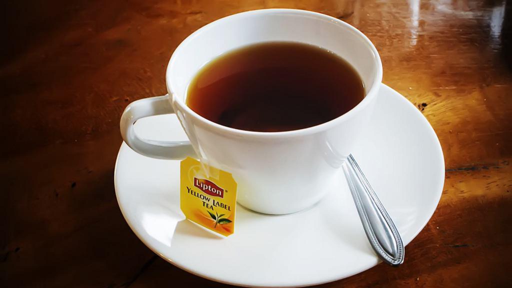 Hot Lipton Tea · 