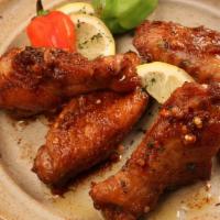 African Spicy Hot Wings 6Pcs · 