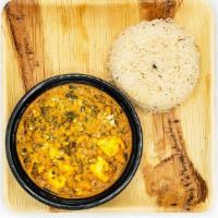 Methi Paneer · Chef's special thick creamy dish made w/ cheese cubes, fenugreek, spinach & assorted spices....
