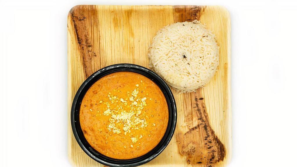 Paneer Cashew Curry · Delicious & creamy cashewnut curry made with indian cheese and assorted spices.
Served with Rice Pilaf.