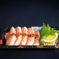 Aburi Salmon Sashimi 5Pcs · seared salmon , crunchy onion chili
@Consuming raw or undercooked meats, poultry, seafood, s...