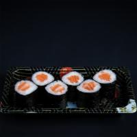 Salmon Maki Roll · salmon roll with seaweed outside