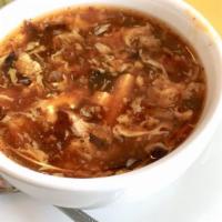 Hot & Sour Soup (Large) / 酸辣汤 (大) · Spicy. Vegetarian.