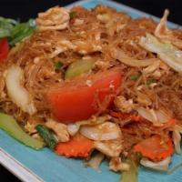 Pad Woon Sen · stir-fried glass noodles with egg, white and green onion, celery, carrots, cabbage, and toma...