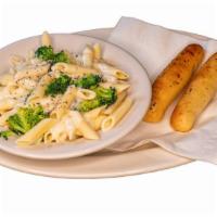 Broccoli Alredo Penne · Penne noodles with broccoli covered with alfredo. A la carte served with 2