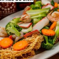Seafood Stir-Fried Noodles · Your choice of crispy or soft noodles with shrimp, scallops, calamari, and imitation crab.