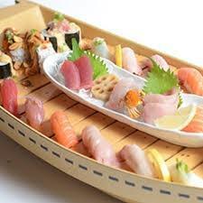 Sushi Sashimi Plate W. Salad ** · 5 pieces of sushi, 11 pieces of sashimi and with Angry Crab Roll