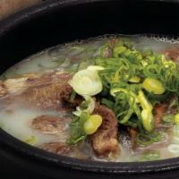 Beef Head Meat Stew (Someori Gukbap) · Someori gukbap - beef soup with scallions and flavorful broth and glass noodles at the botto...