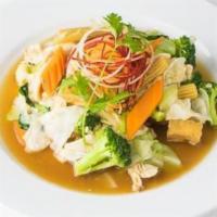 Veggie Delight · Your choice of meat, stir-fried with mixed vegetables in a light brown sauce.