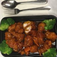 General Tso'S Chicken · Fried breaded white meat chicken with spicy and sweet sauce with some carrot and water chesn...