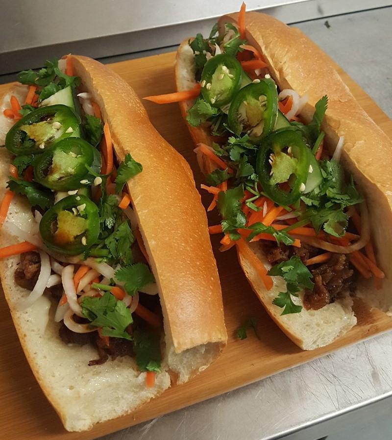 Pho Dinh · Drinks · Asian · Noodles · Vietnamese · Pho · Sandwiches · American · Chinese