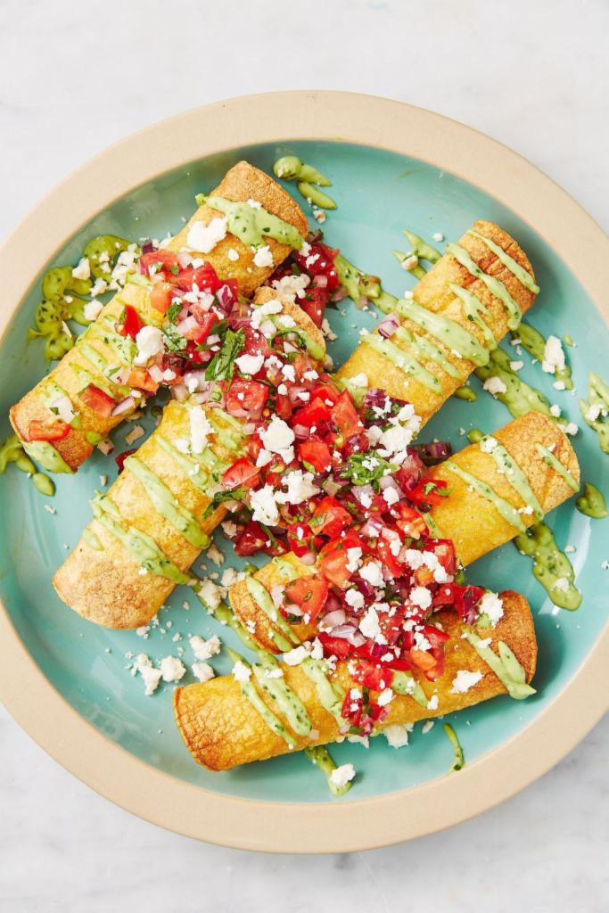 Los felix mexican restaurant · Mexican · Breakfast · Salad · Desserts