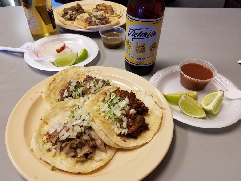 Carnitas Michoacan · Mexican · American · Seafood · Desserts · Soup