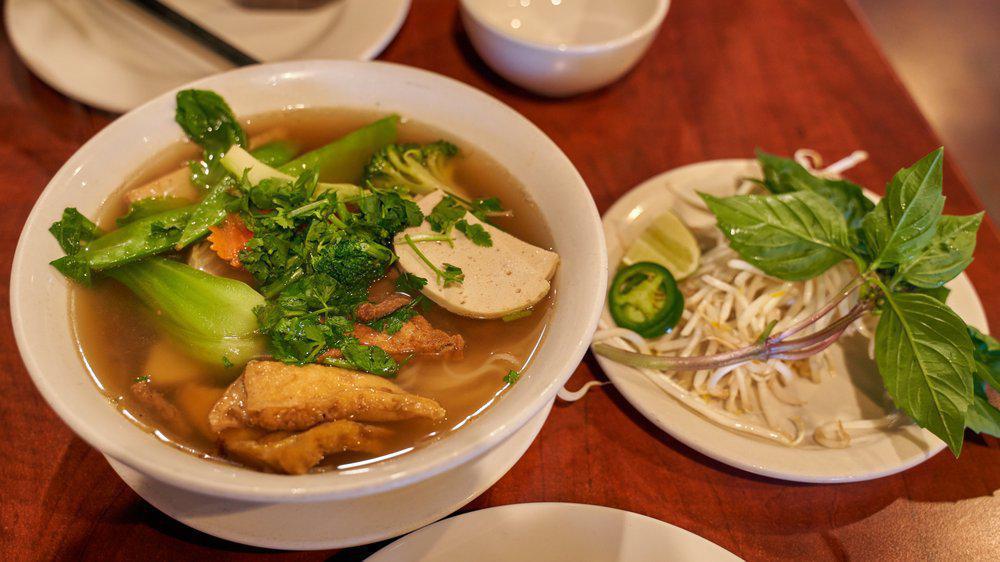 Blossom Vegetarian · Vegetarian · Chinese · Soup · Salad · Noodles