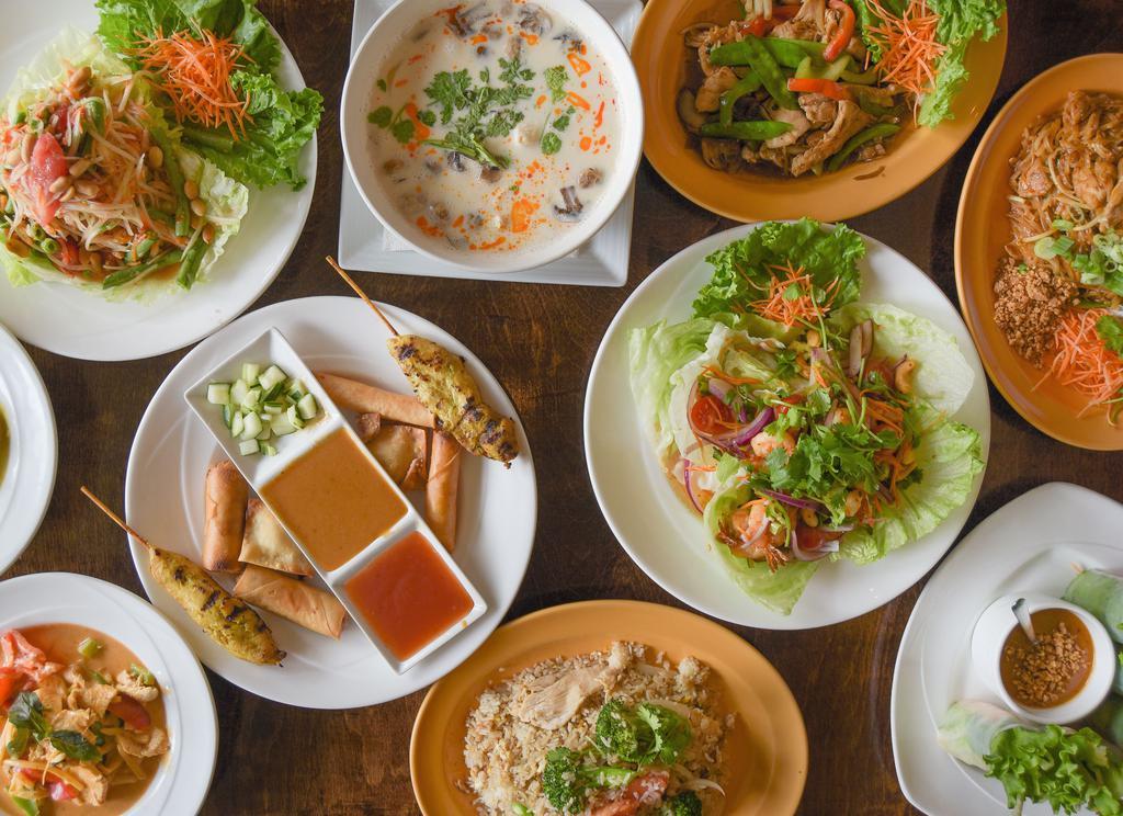 Silver Spoon Thai Restaurant · Thai · Soup · Noodles · American · Indian